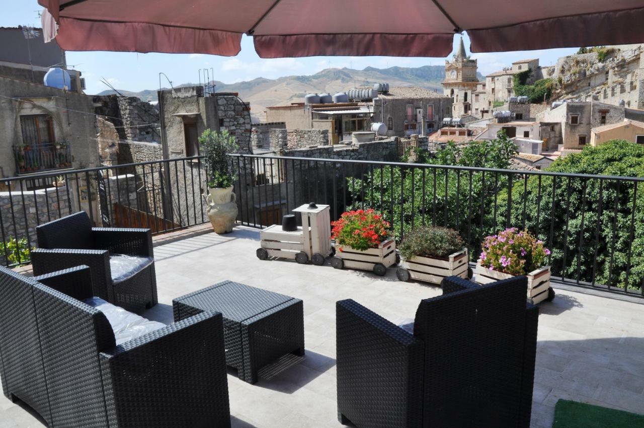 Villetta In Centro Storico Caccamo Bagian luar foto