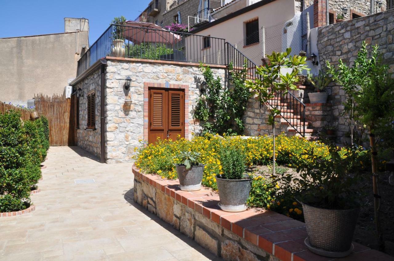 Villetta In Centro Storico Caccamo Bagian luar foto